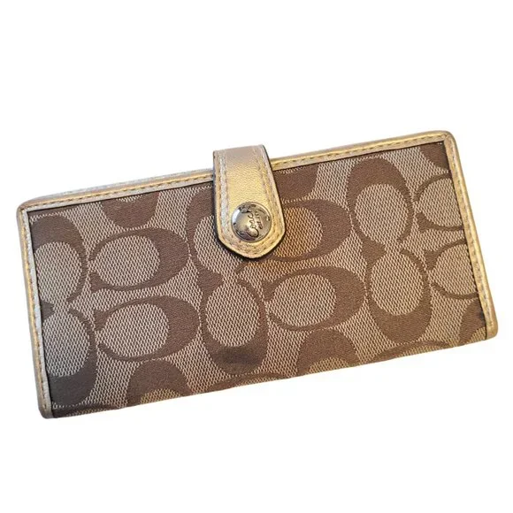 COACH Laura Signature Secret Admirer Tote with Wallet - Picture 11 of 15